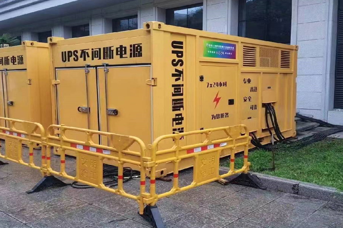 金东发电机租赁施工现场